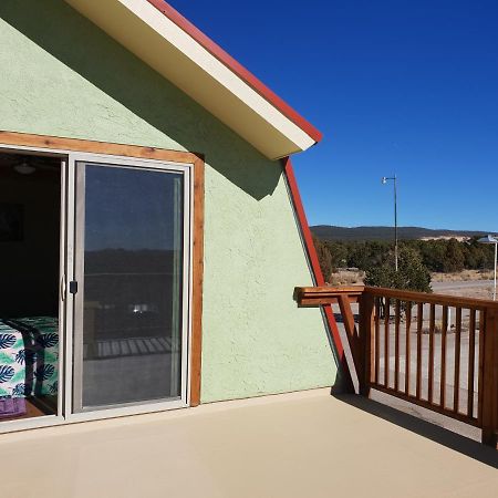 Mountain Harmony Retreat Bed & Breakfast Ramah Bagian luar foto
